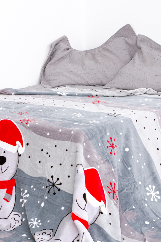 Покривало новорічне